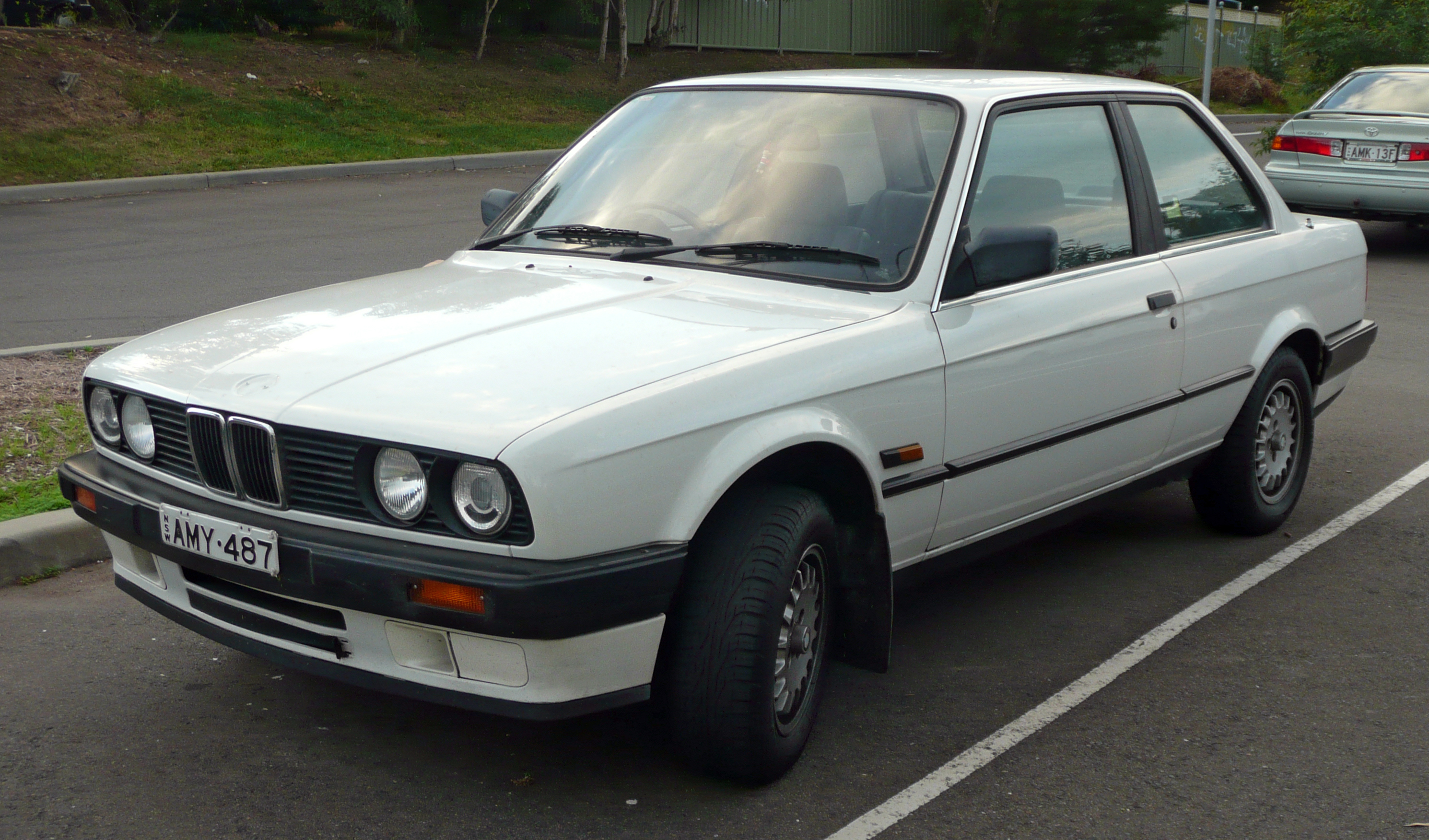 BMW 318i – Jim on Cars